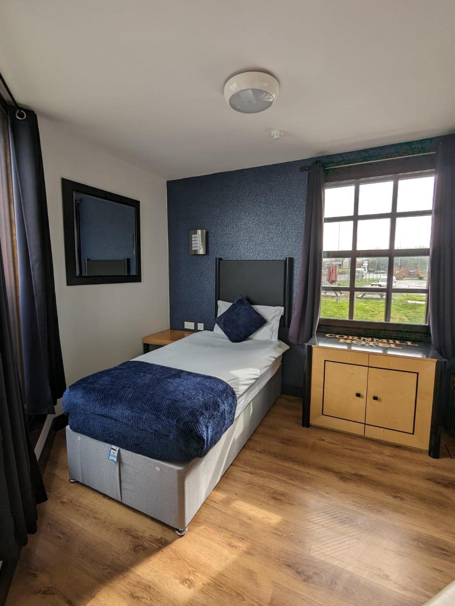Cornmill Hotel Kingston upon Hull Exteriör bild